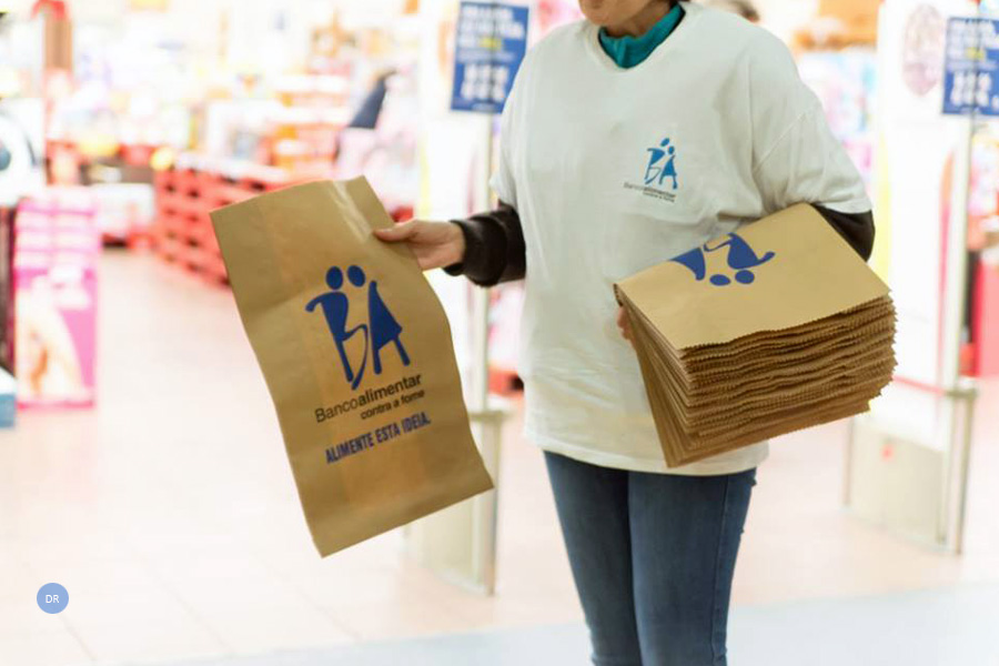 Campanha do Banco Alimentar recolhe na Terceira cerca de 20 mil quilos de alimentos 